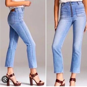 Denim Forum “Just Peachy” exposed zipper cropped jean - light wash - size 27